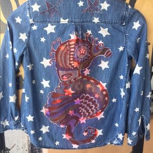 SOLD.   Kids GAP hand painted shirt !!!